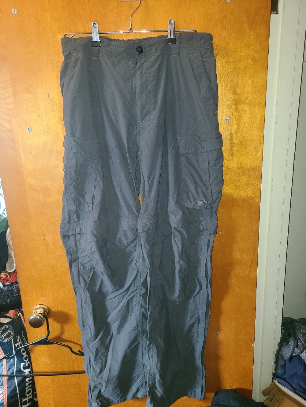 REI - Lightweight Cargo Pants Convertible Grey - 34L